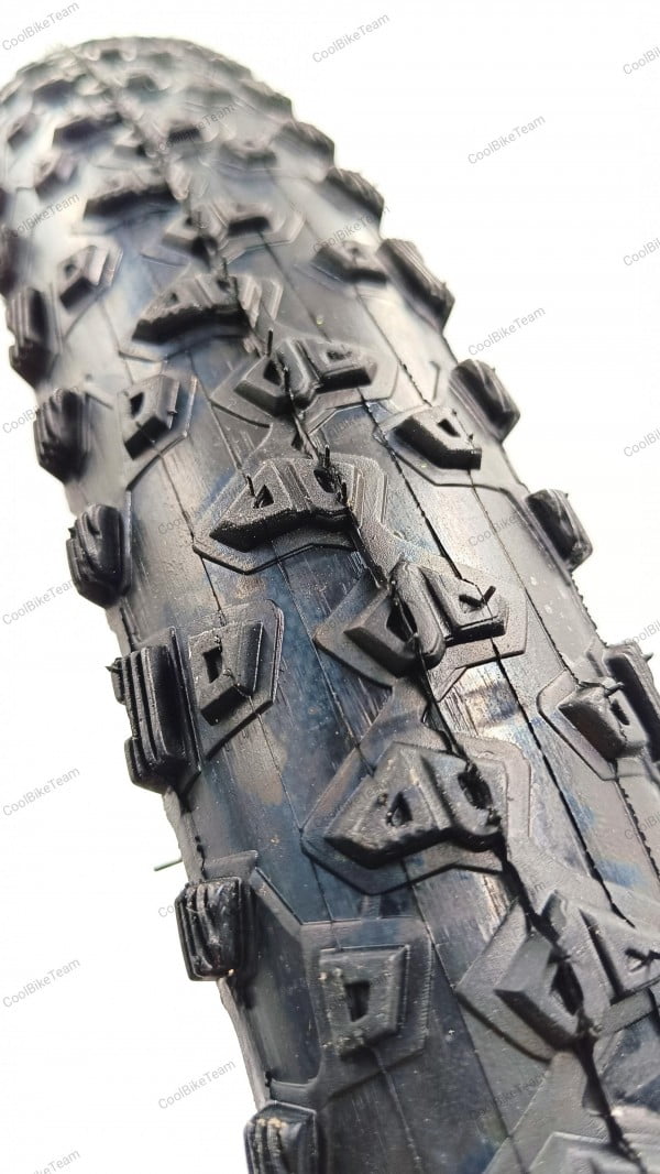Anvelopa Black Toro 26x2.2 (55-559) Stud, protectie antipana 1mm, neagra (O185)