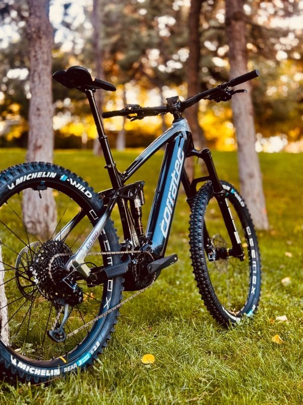 Bicicletă Electrică MTB Full-Suspension Motor Bosch 85Nm 750Wh Corratec RS 160 Factory – Bicicleta Second Hand Ocazie